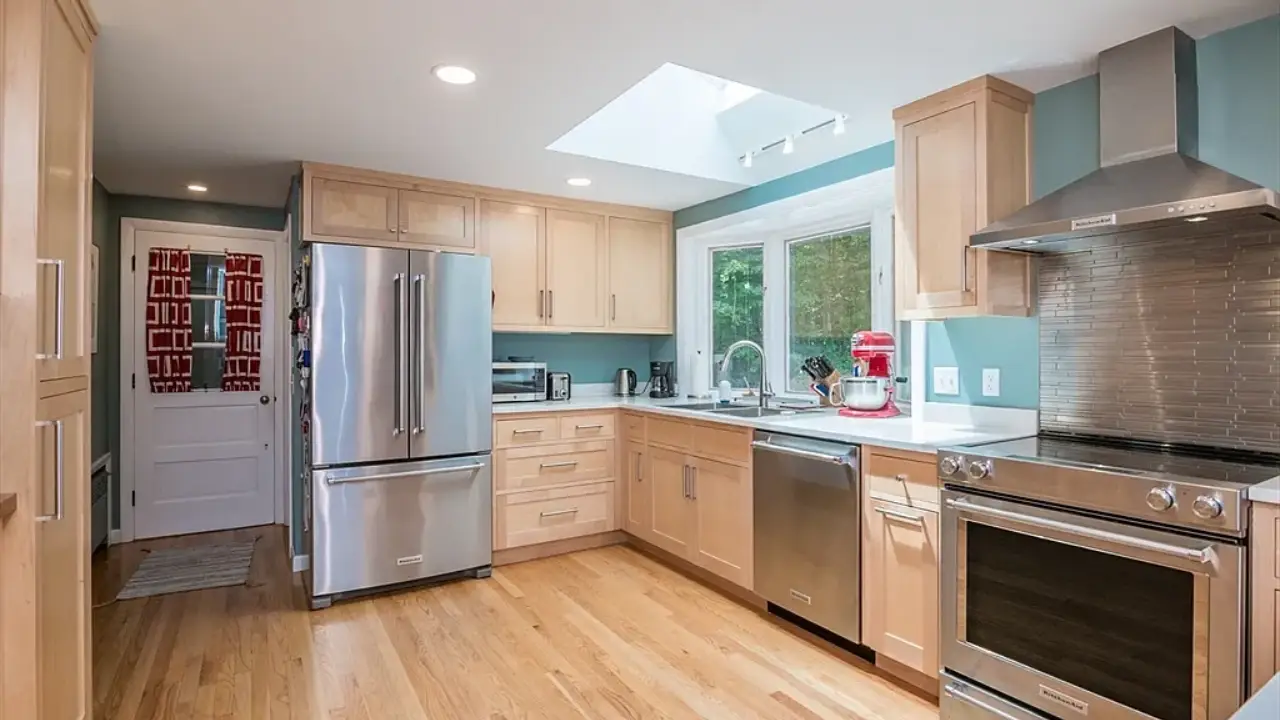 Cabinet Refinishing